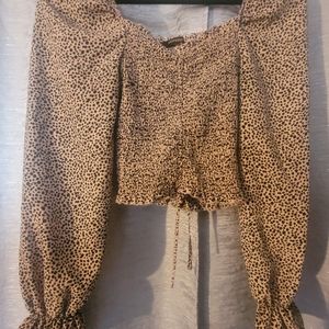 Womens Size S Hesperus Blouse Cheetah Print Ruffled Cuffs